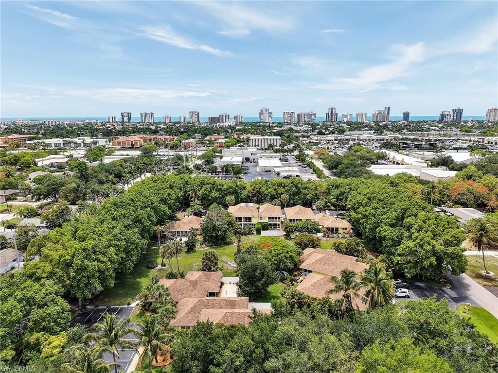 1201 Solana Rd , Unit 7, Naples, FL 34103 Photo