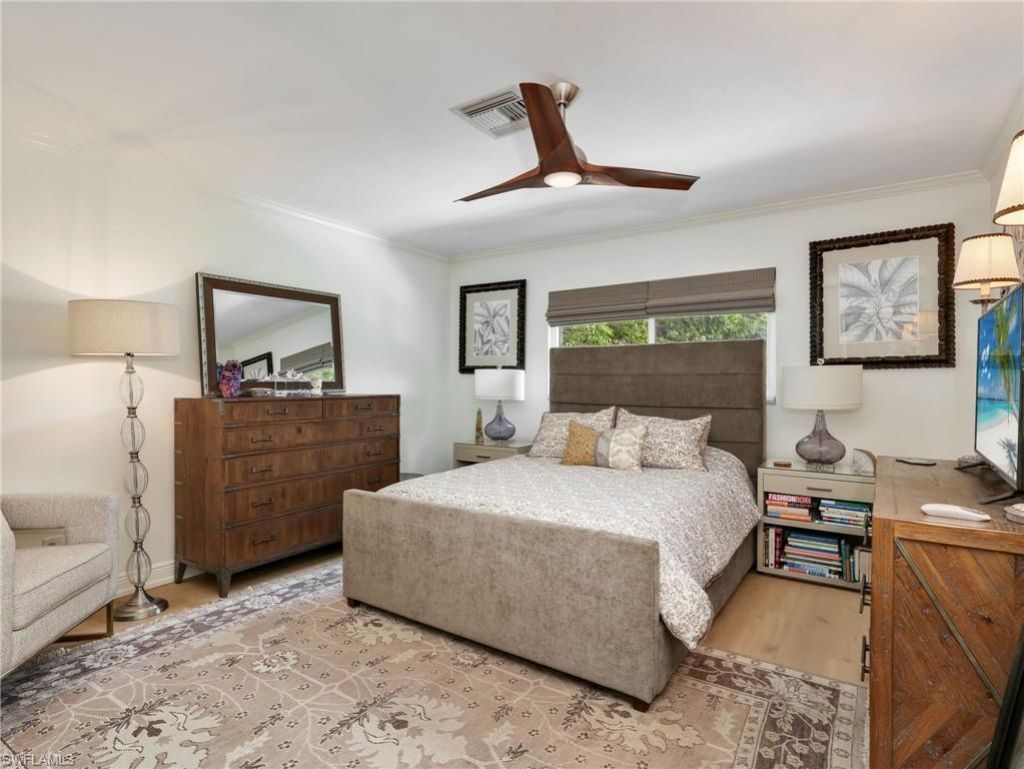 1201 Solana Rd , Unit 7, Naples, FL 34103 Photo