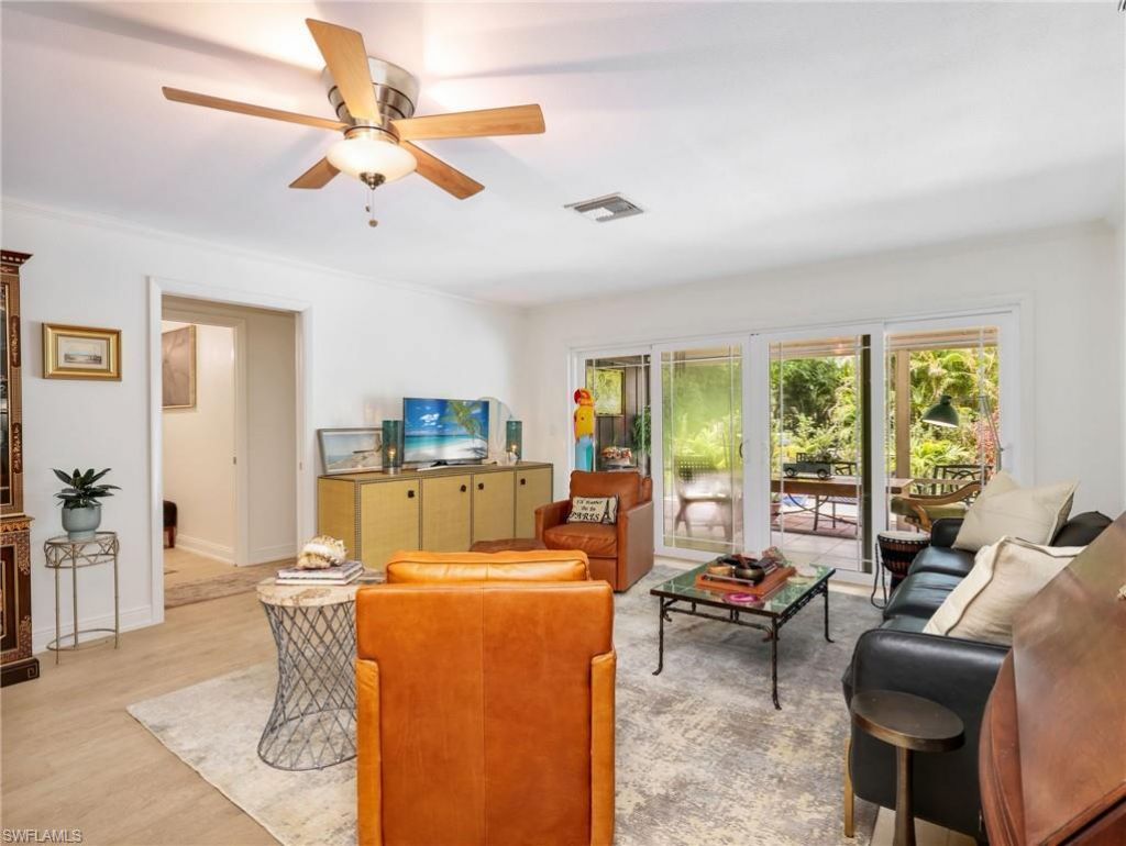 1201 Solana Rd , Unit 7, Naples, FL 34103 Photo