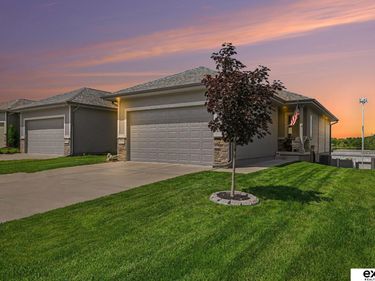 7016 N 154 Street , Bennington, NE 68007