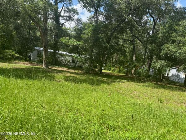 112 CINDY Avenue, Interlachen, FL 32148