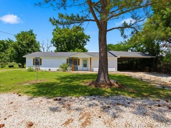 15760 County Road 1590 , Ada, OK 74820