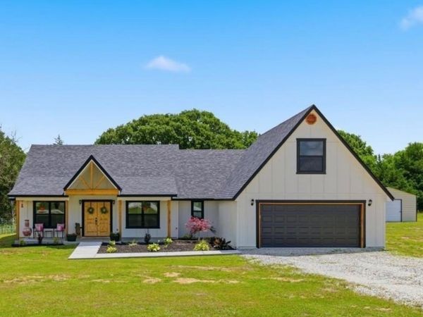 17596 County Road 3539 , Ada, OK 74820