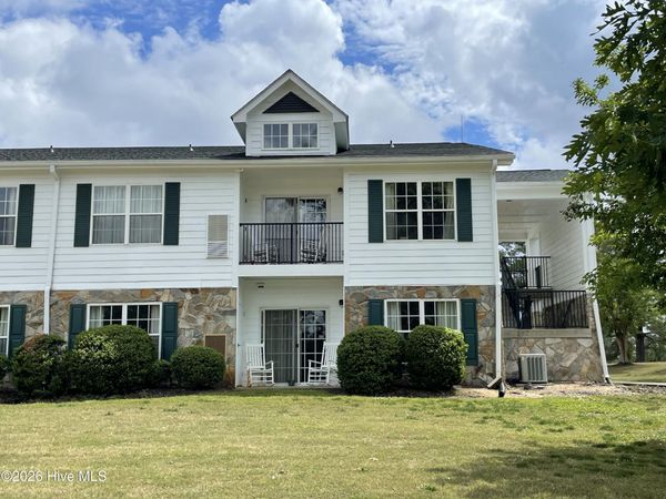 510 Little River Farm Boulevard, Unit B100, Carthage, NC 28327