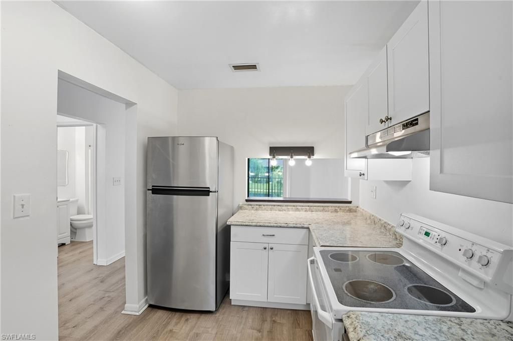 5361 Treetops Dr , Unit S-204, Naples, FL 34113 Photo