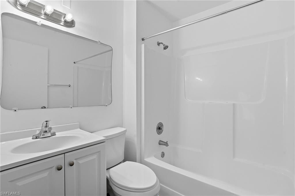 5361 Treetops Dr , Unit S-204, Naples, FL 34113 Photo