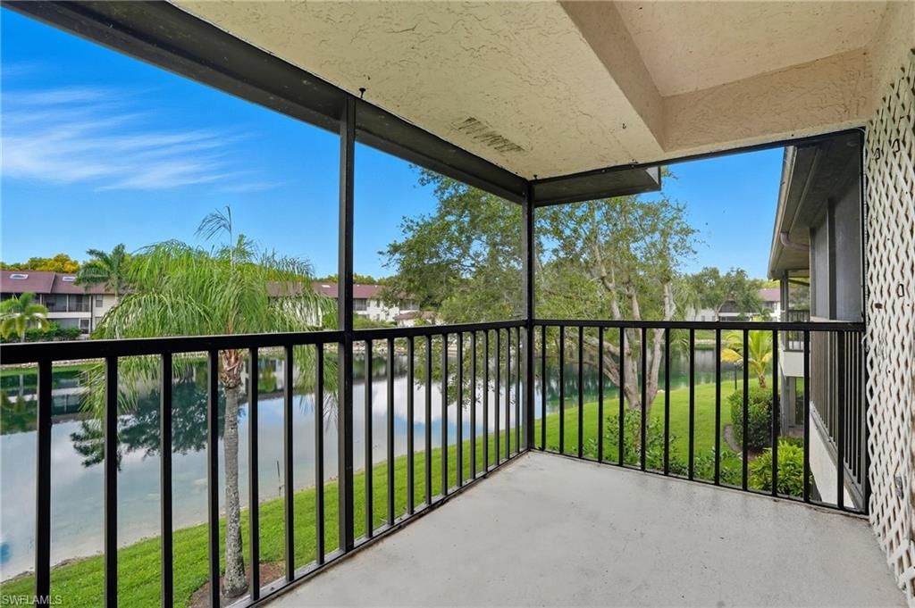 5361 Treetops Dr , Unit S-204, Naples, FL 34113 Photo