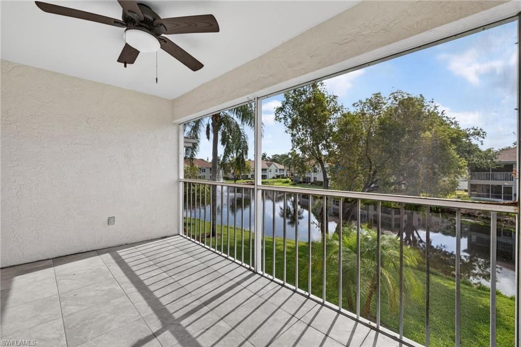 9836 Luna Cir, Unit F-204, Naples, FL 34109 Photo