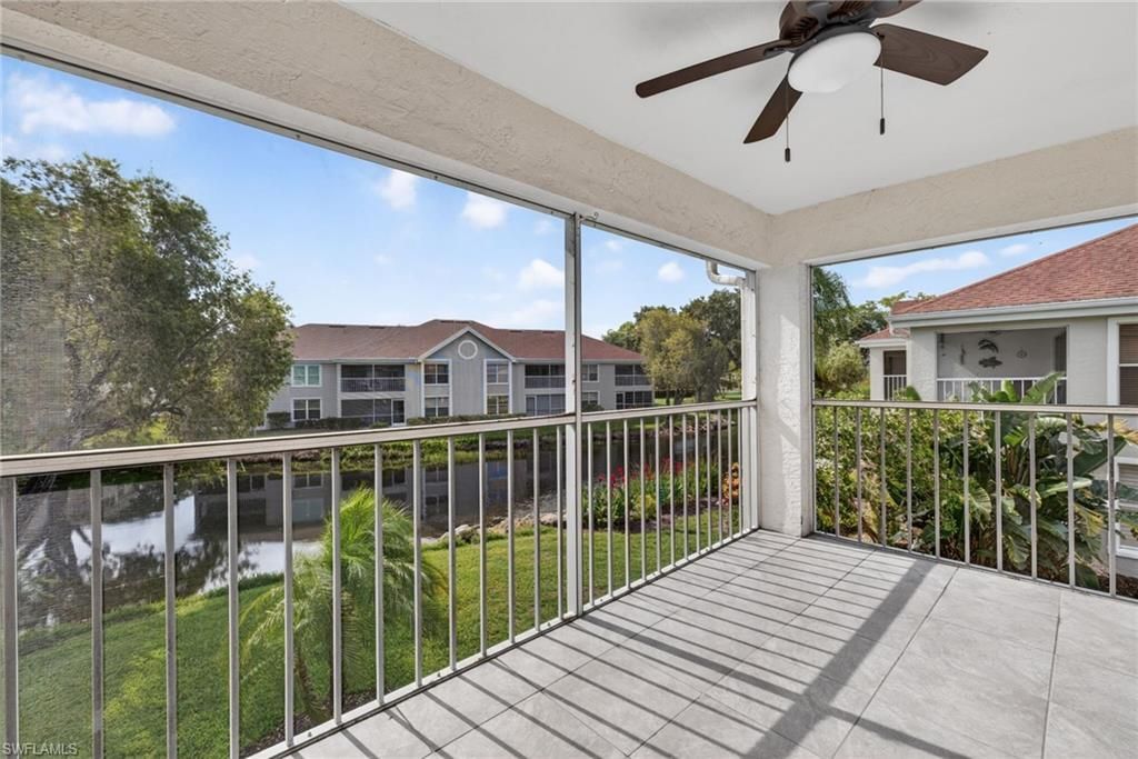 9836 Luna Cir, Unit F-204, Naples, FL 34109 Photo