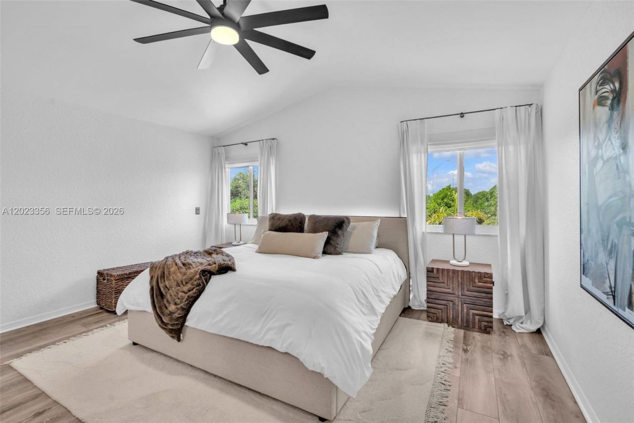 15896 SW 16th Court , Pembroke Pines, FL 33027 Photo