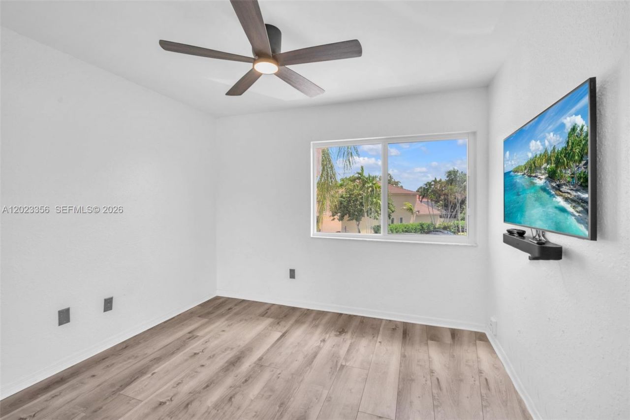 15896 SW 16th Court , Pembroke Pines, FL 33027 Photo