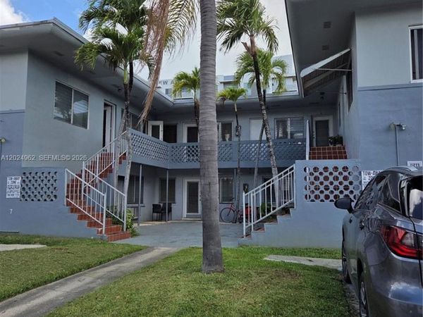511 NE 82nd Ter, Miami, FL 33138