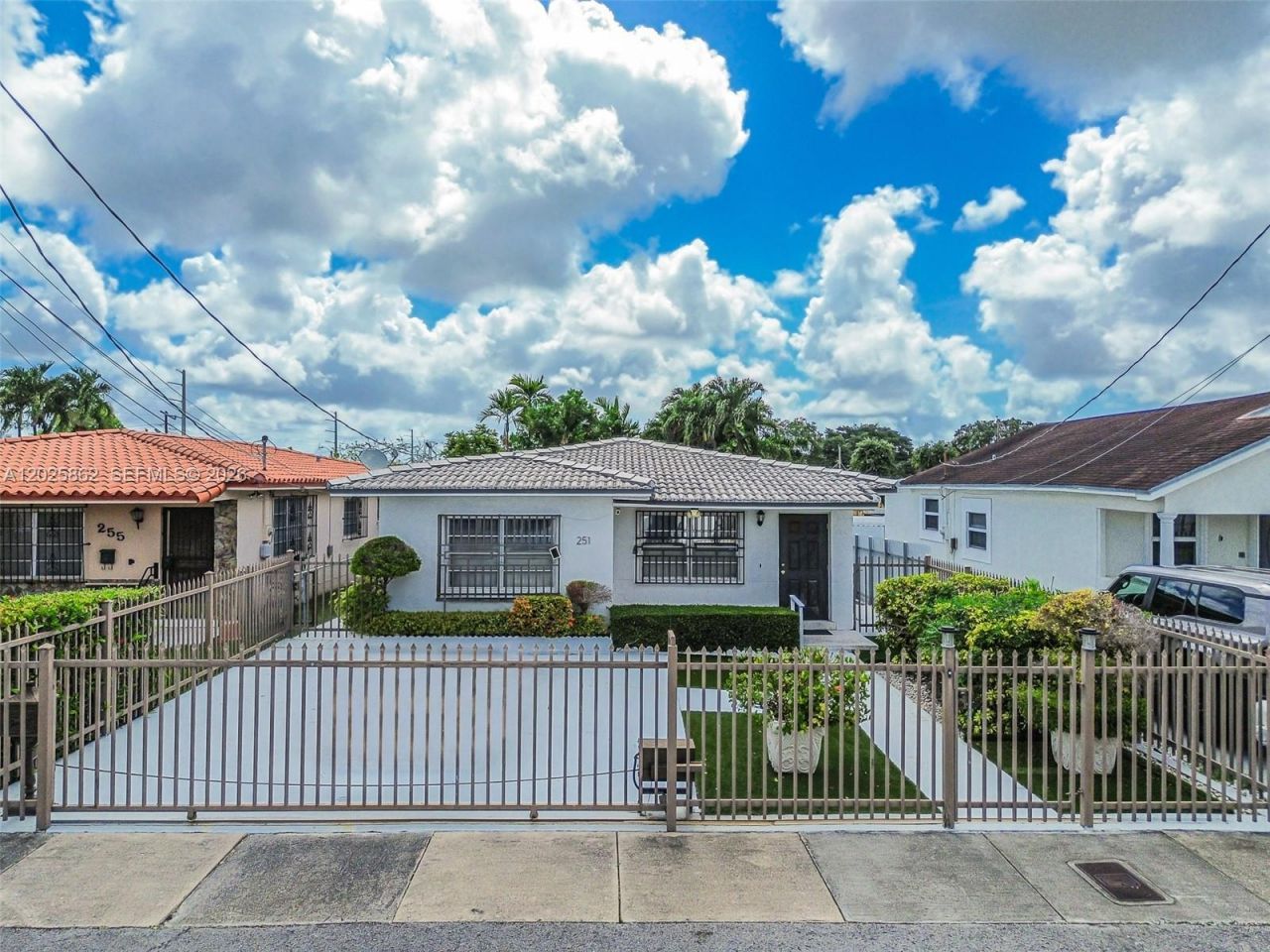 251 NW 60th Ct , Miami, FL 33126 Photo