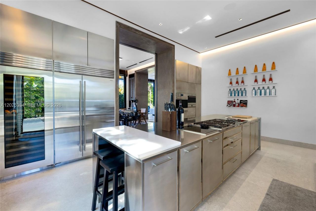 200 W Rivo Alto Dr , Miami Beach, FL 33139 Photo