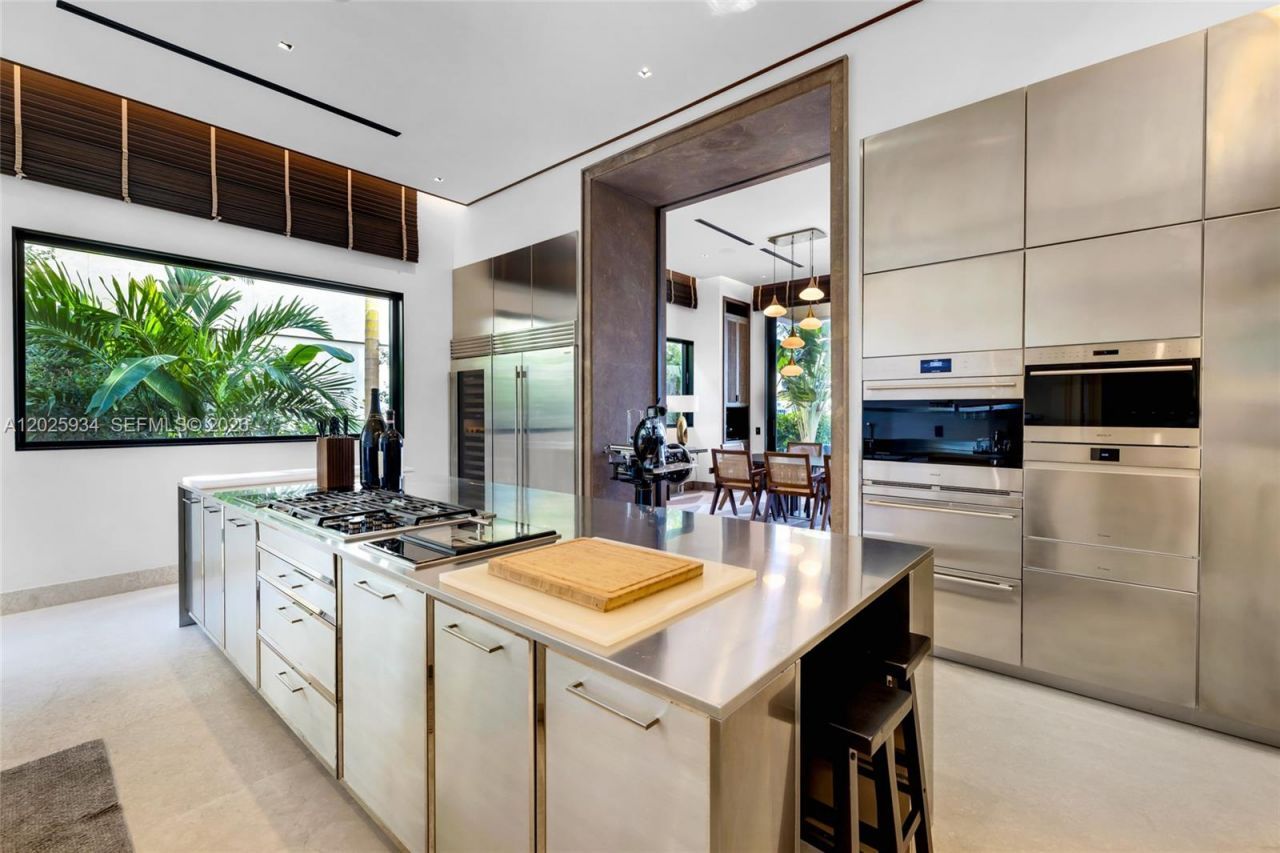 200 W Rivo Alto Dr , Miami Beach, FL 33139 Photo