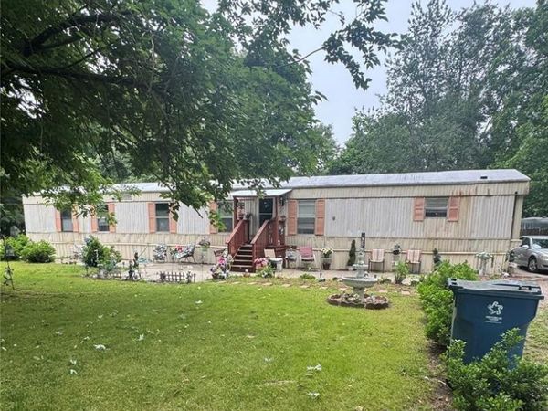 203 N Jobe Drive , Bertrand, MO 63823