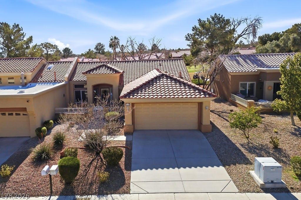 9329 Villa Ridge Drive, Las Vegas, NV 89134 Main Photo
