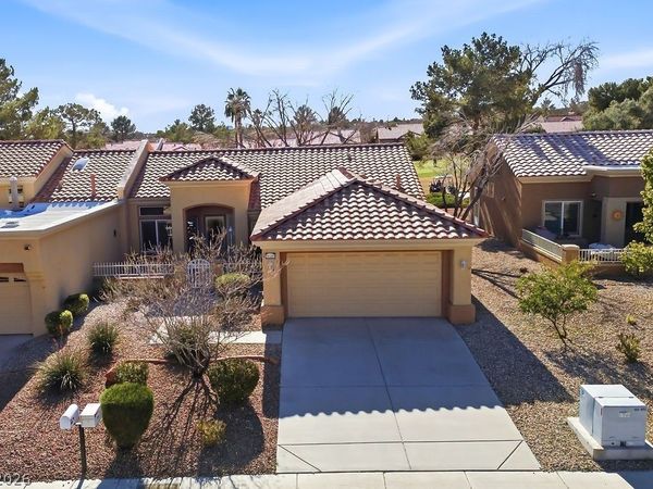 9329 Villa Ridge Drive , Las Vegas, NV 89134