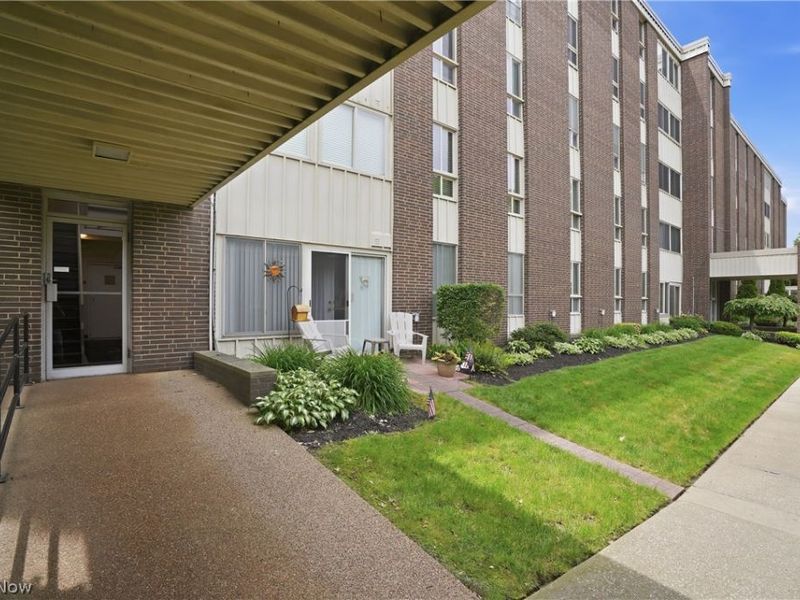 3066 Kent Road, Unit 2, Stow, OH 44224 Photo 20