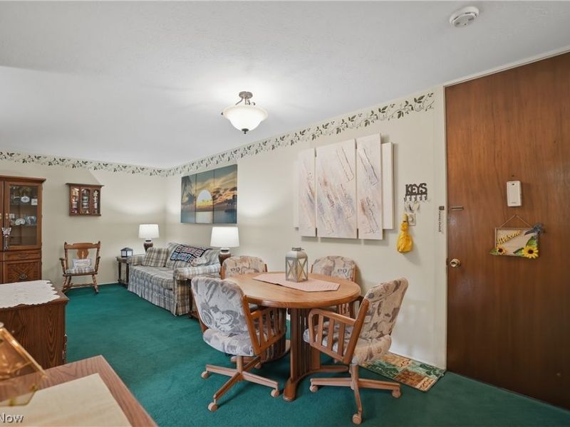 3066 Kent Road, Unit 2, Stow, OH 44224 Photo 3
