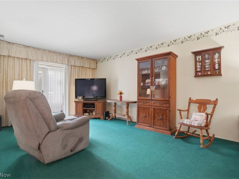 3066 Kent Road, Unit 2, Stow, OH 44224 Photo 5