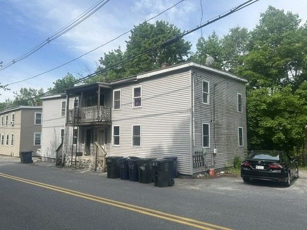 44 Primrose Hill Road, Unit 44 (1st fl, Dracut, MA 01826