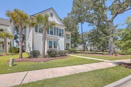 2147 Kemmerlin Street photo 4