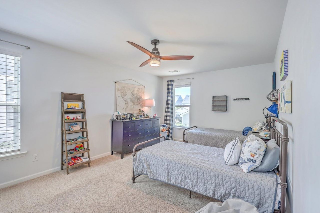 2147 Kemmerlin Street Photo 35