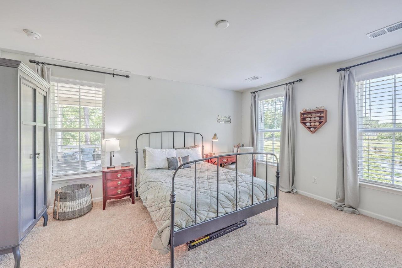 2147 Kemmerlin Street Photo 51
