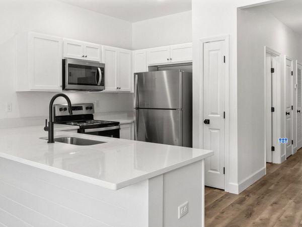 910 Barrow Street, Unit 7, Fort Walton Beach, FL 32547