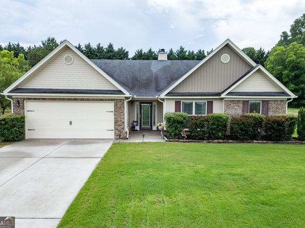 810 Brandon Drive, Winder, GA 30680