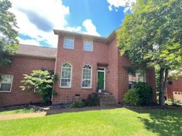 6721 Autumnwood Dr , Nashville, TN 37221