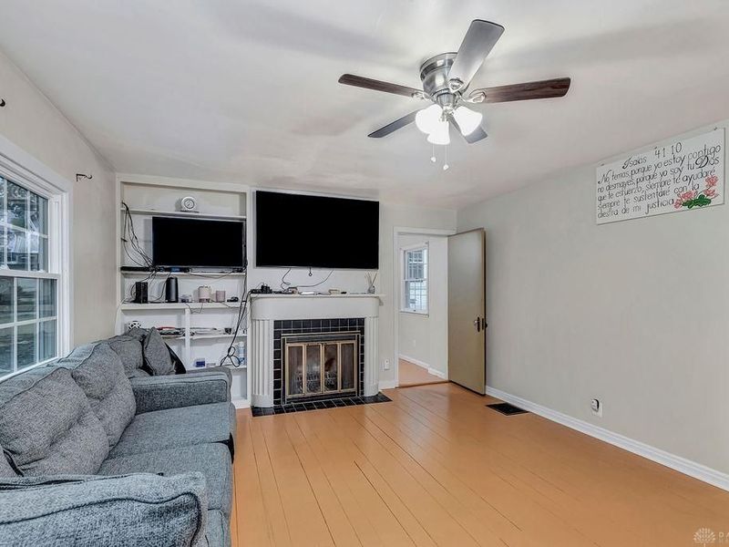 2933 Boudinot Avenue, Cincinnati, OH 45238 Photo 4