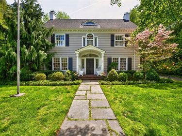 109 Sandringham Road, Rochester, NY 14610