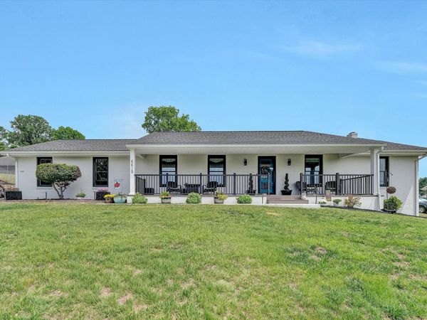 6619 Bryant CIR , Roanoke, VA 24019