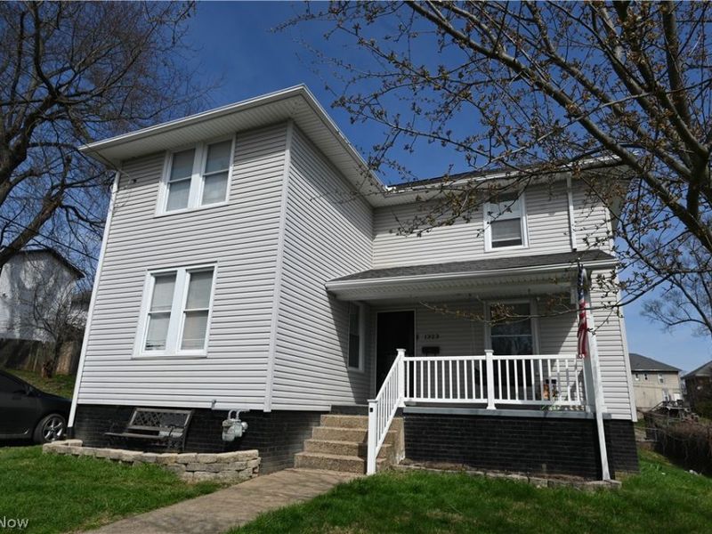 1323 Pallas Avenue , South Zanesville, OH 43701 Photo 2