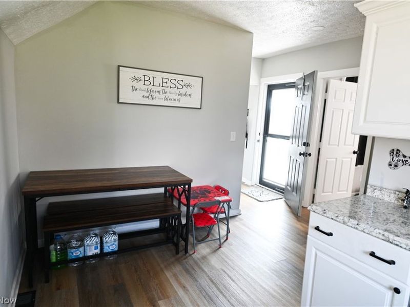 1323 Pallas Avenue , South Zanesville, OH 43701 Photo 9