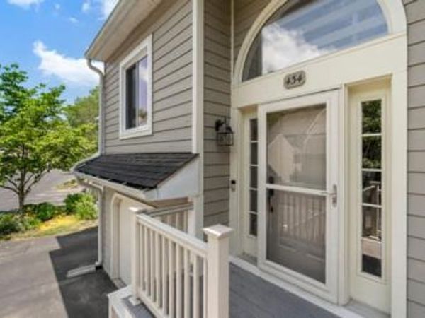 434 WOODED , NEWTOWN SQUARE, PA 19073