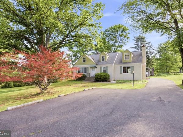 905 ALLENTOWN ROAD, LANSDALE, PA 19446