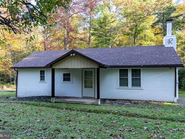 556 TREASTER KETTLE ROAD, BOALSBURG, PA 16827