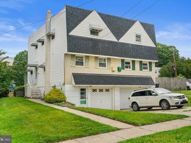 517 GLEN VALLEY DRIVE, NORRISTOWN, PA 19401