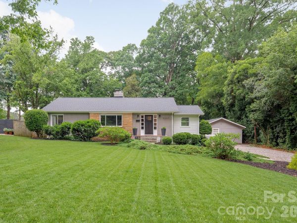 3227 Driftwood Drive, Charlotte, NC 28205