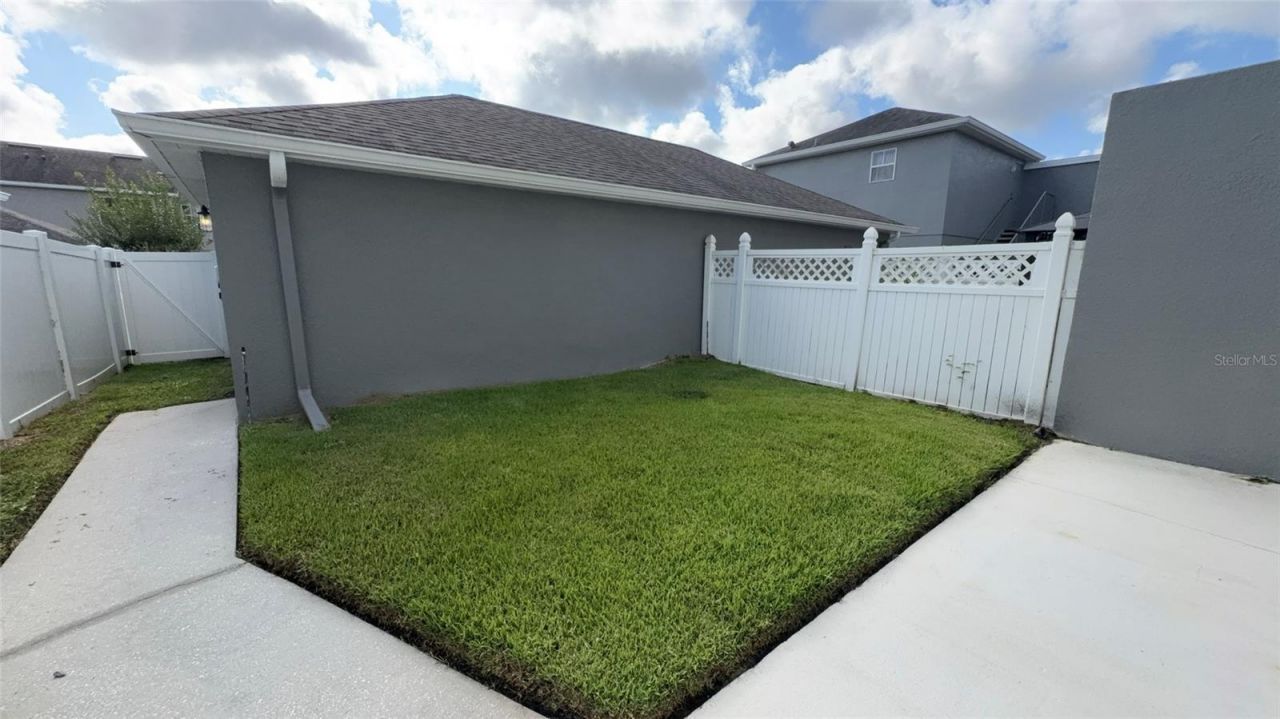 4209 Austen Falls Lane, Orlando, FL 32828 Photo