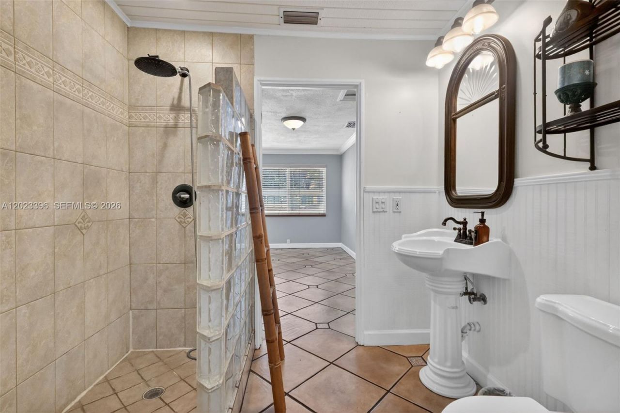 2730 Sherman St, Hollywood, FL 33020 Photo