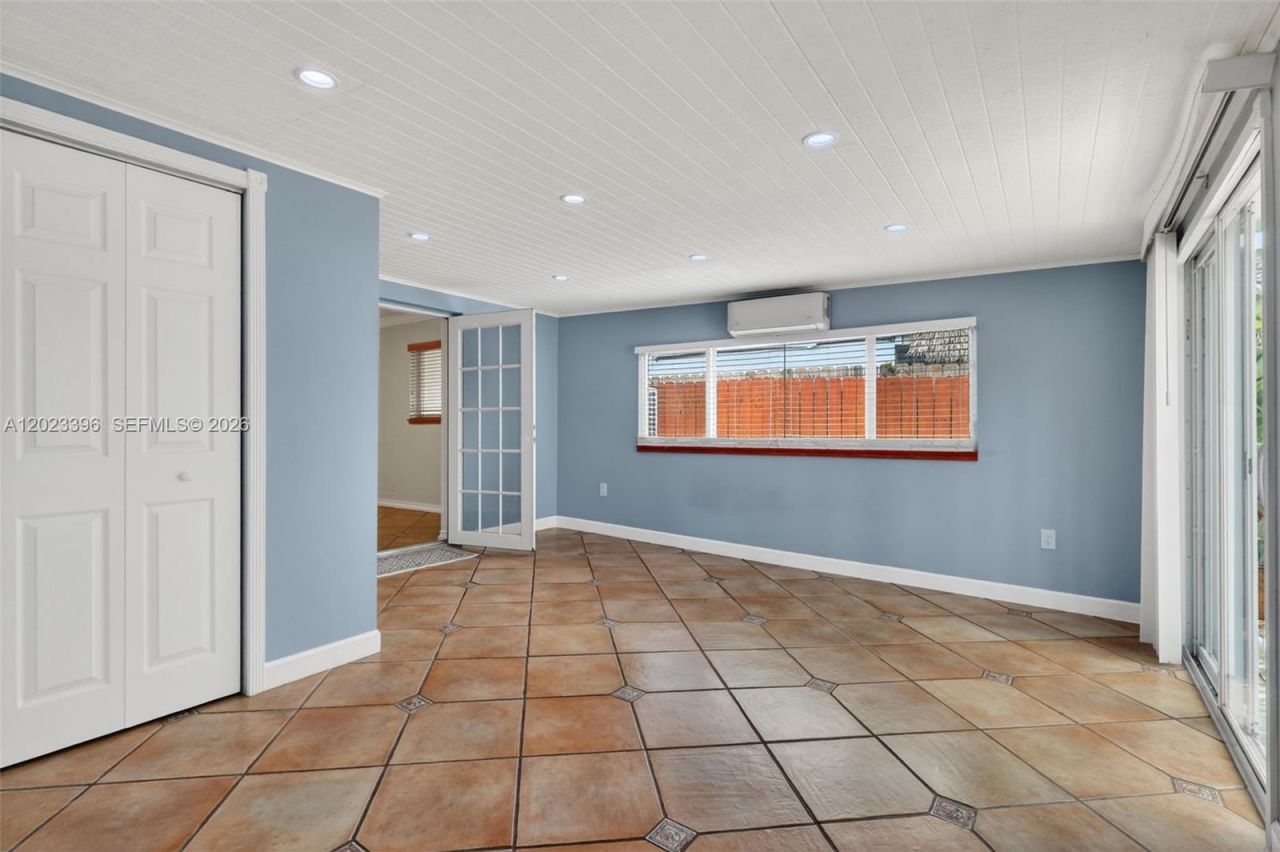 2730 Sherman St, Hollywood, FL 33020 Photo