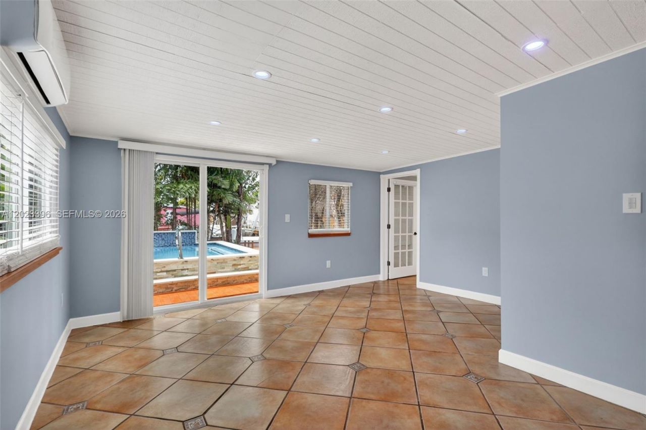 2730 Sherman St, Hollywood, FL 33020 Photo
