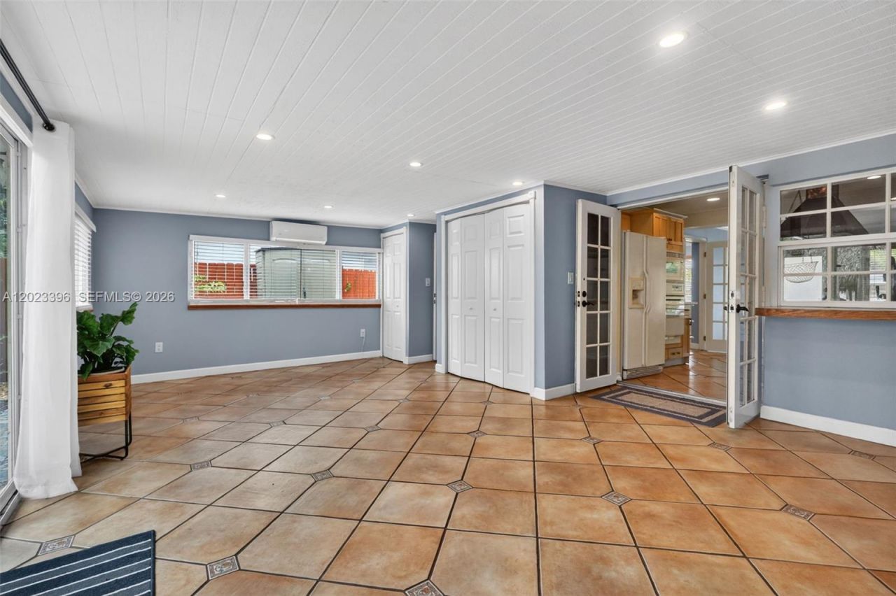 2730 Sherman St, Hollywood, FL 33020 Photo