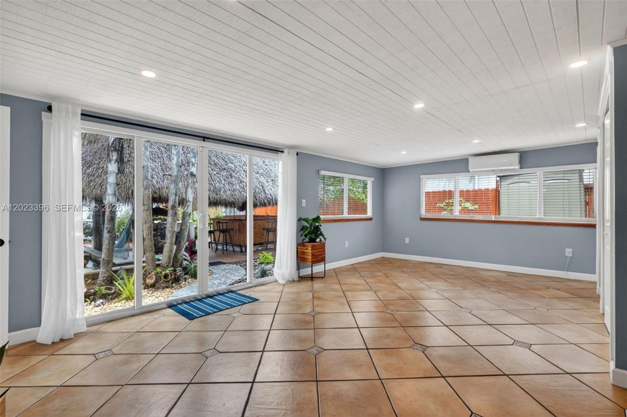 2730 Sherman St, Hollywood, FL 33020 Photo
