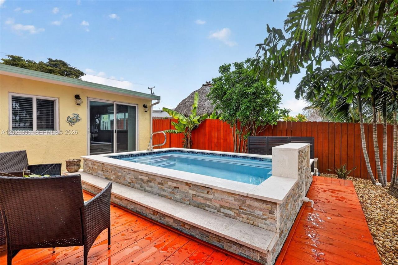 2730 Sherman St, Hollywood, FL 33020 Photo