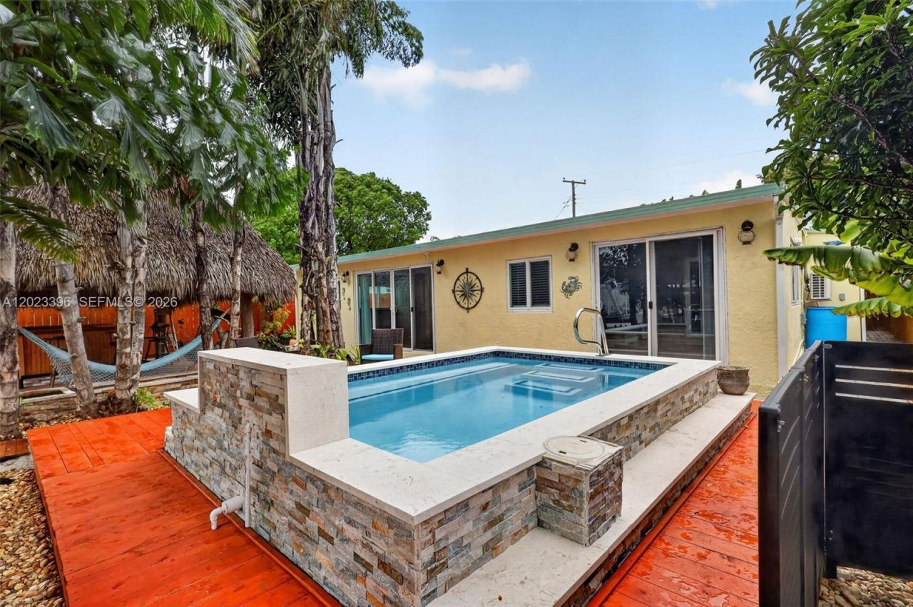 2730 Sherman St, Hollywood, FL 33020 Photo